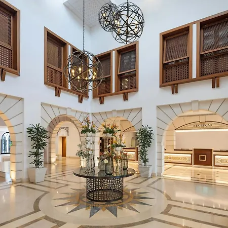 Pine Cliffs Hotel, A Luxury Collection Resort, Algarve-3